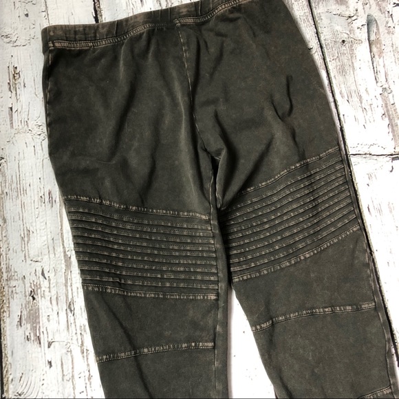 Adam Levine Collection Pants - 🌿Adam Levine Green Gray Moto Leggings Sz Large